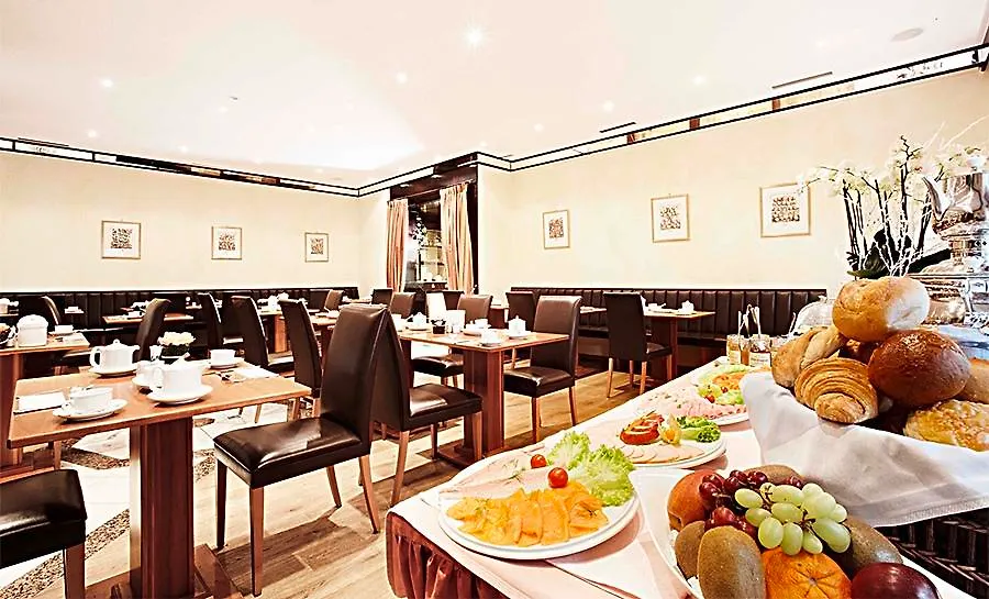 Hotel Duesseldorf City By Tulip Inn  Düsseldorf