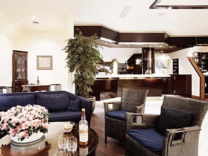 Hotel Duesseldorf City By Tulip Inn 4*, Düsseldorf