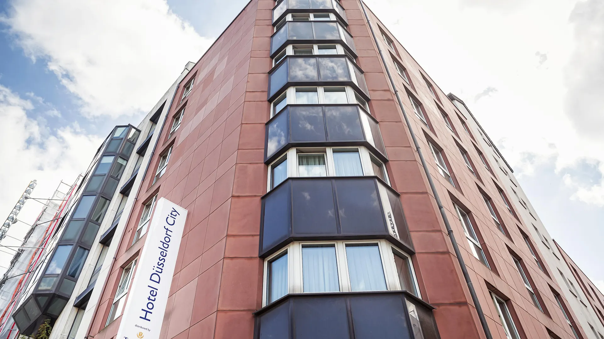 Hotel Düsseldorf City by Tulip Inn